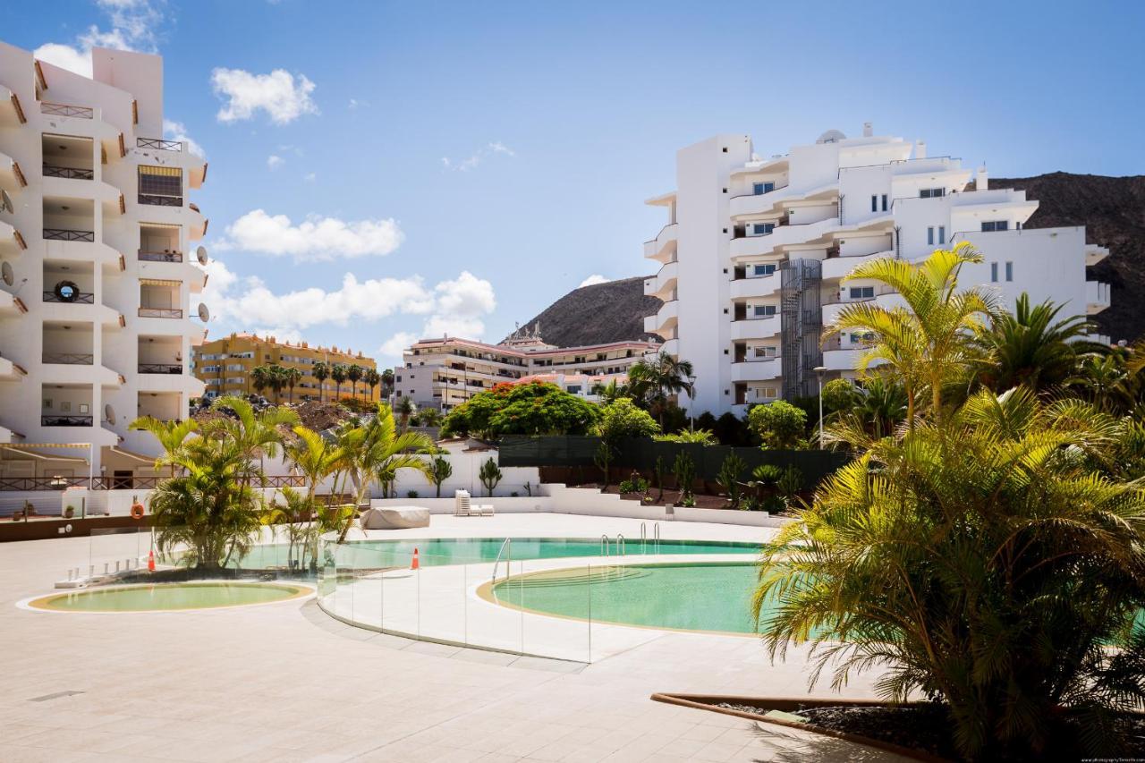 Go2Tenerife Apart'Cala Pool & Beach At 5 Mins Лос Кристианос Екстериор снимка